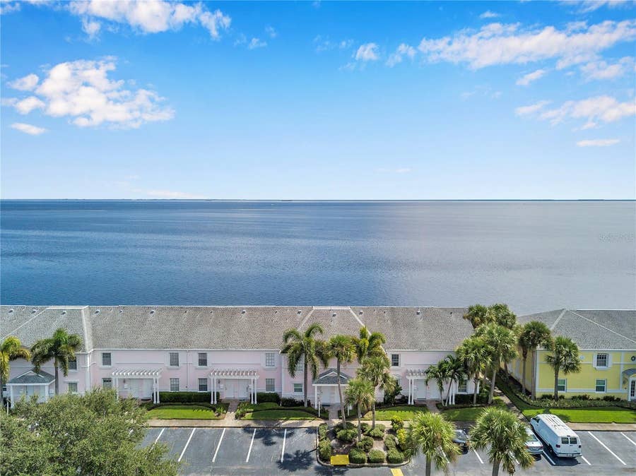 Property photo for 5172 COQUINA KEY DRIVE SE, St Petersburg, FL