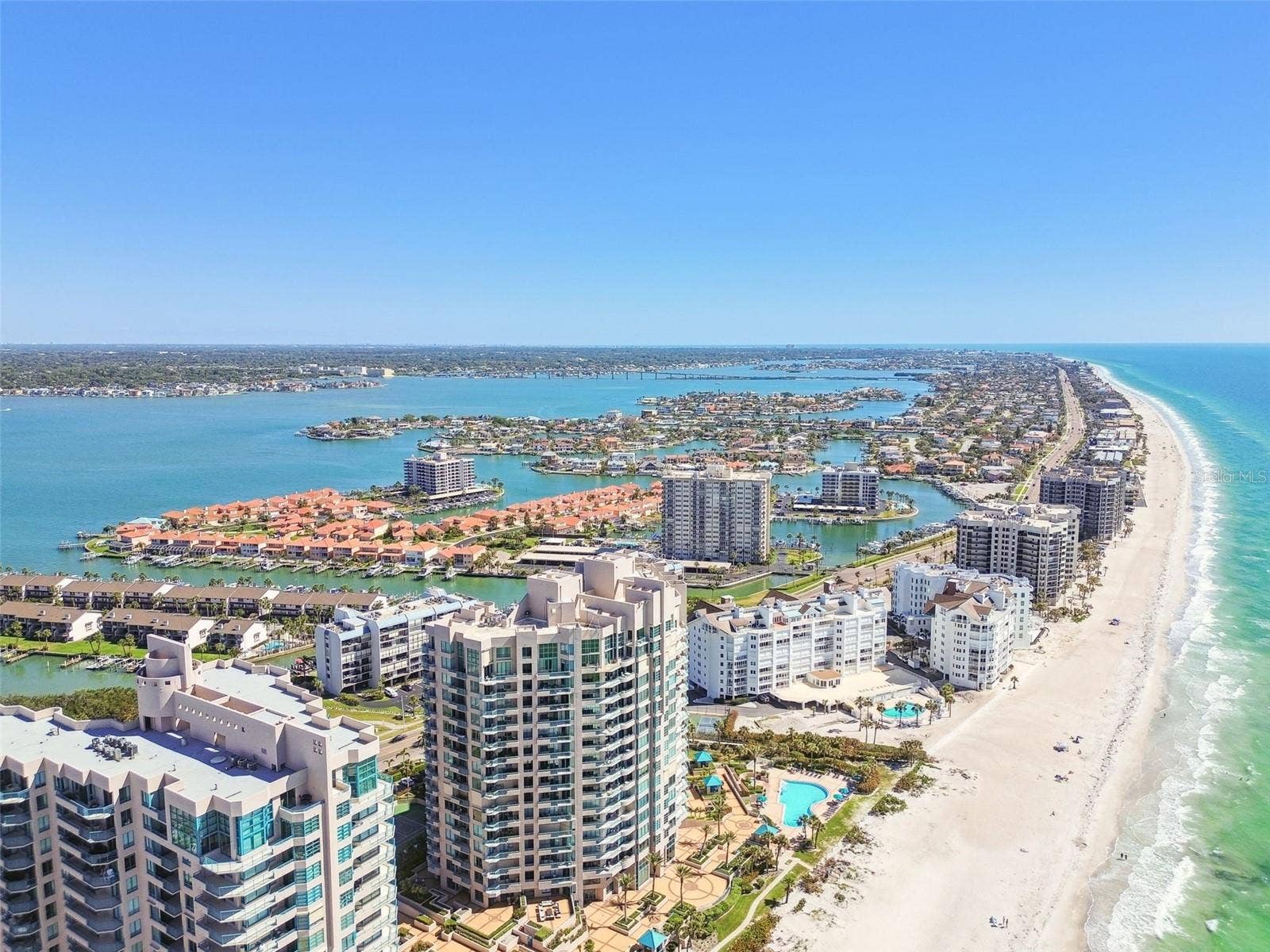 1560 GULF BOULEVARD, #306, Clearwater Beach, FL 33767 Aerial view looking South