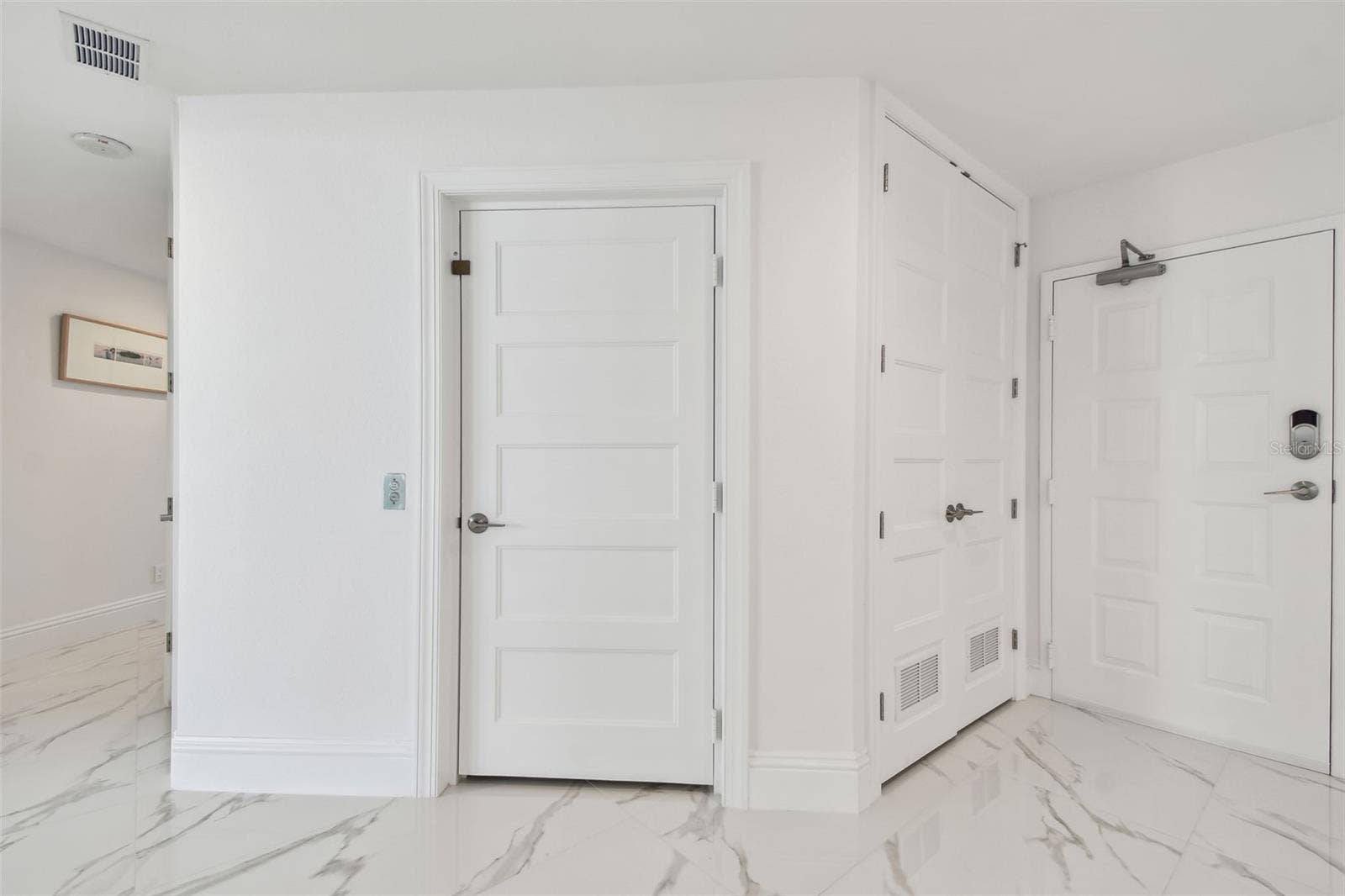 1560 GULF BOULEVARD, #306, Clearwater Beach, FL 33767 Elevator at second level