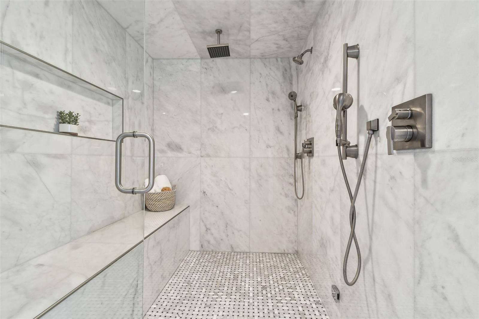 1560 GULF BOULEVARD, #306, Clearwater Beach, FL 33767 Primary En Suite Walk in Steam Shower