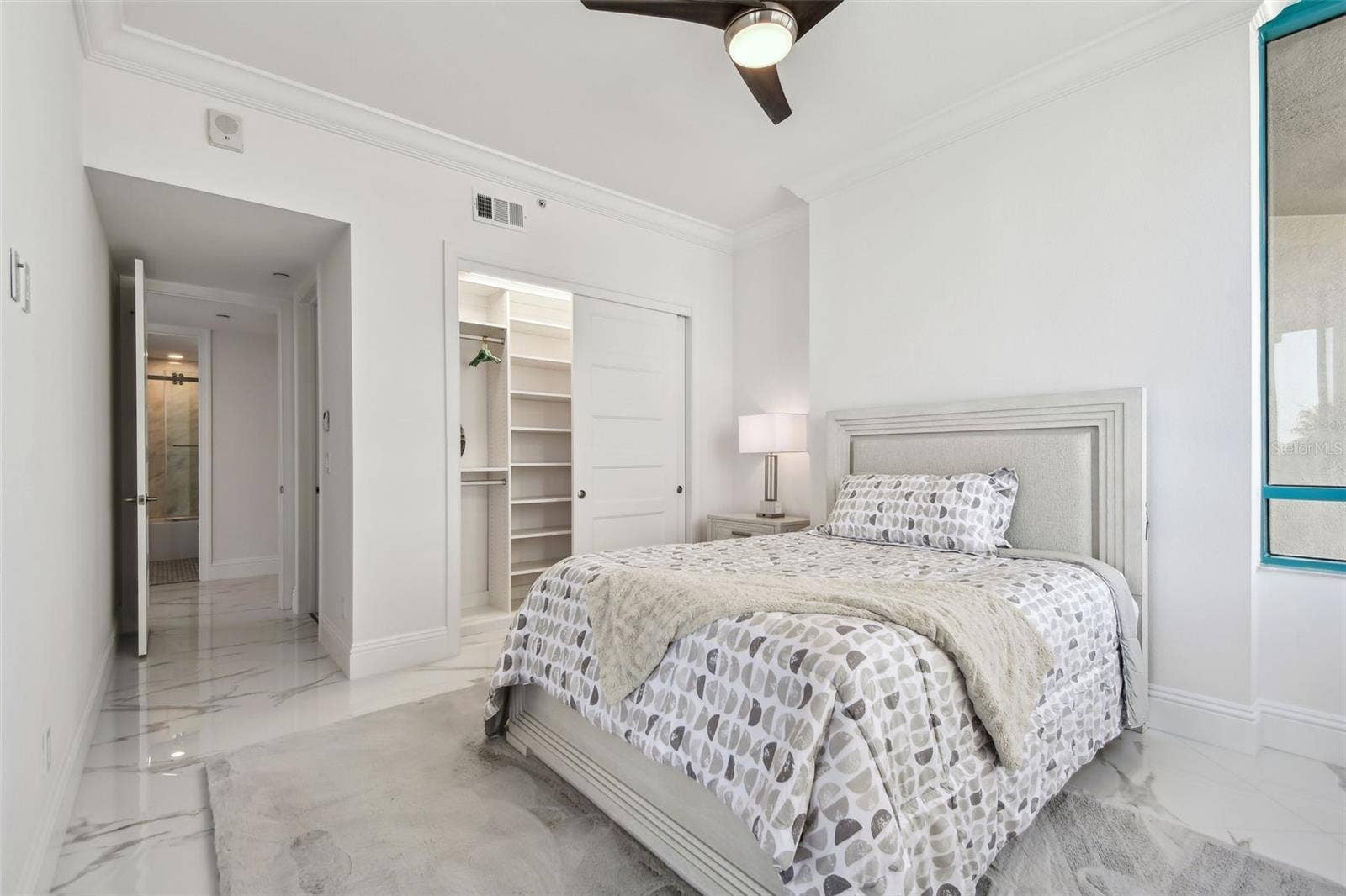 1560 GULF BOULEVARD, #306, Clearwater Beach, FL 33767 Second Bedroom with en suite