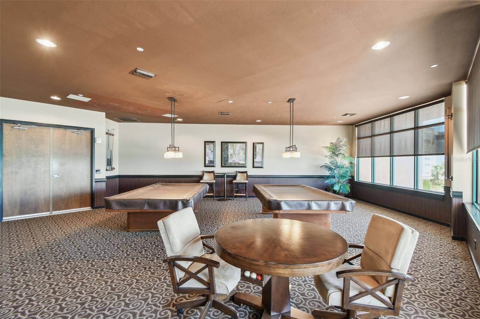 1560 GULF BOULEVARD, #306, Clearwater Beach, FL 33767 Community Pool Room