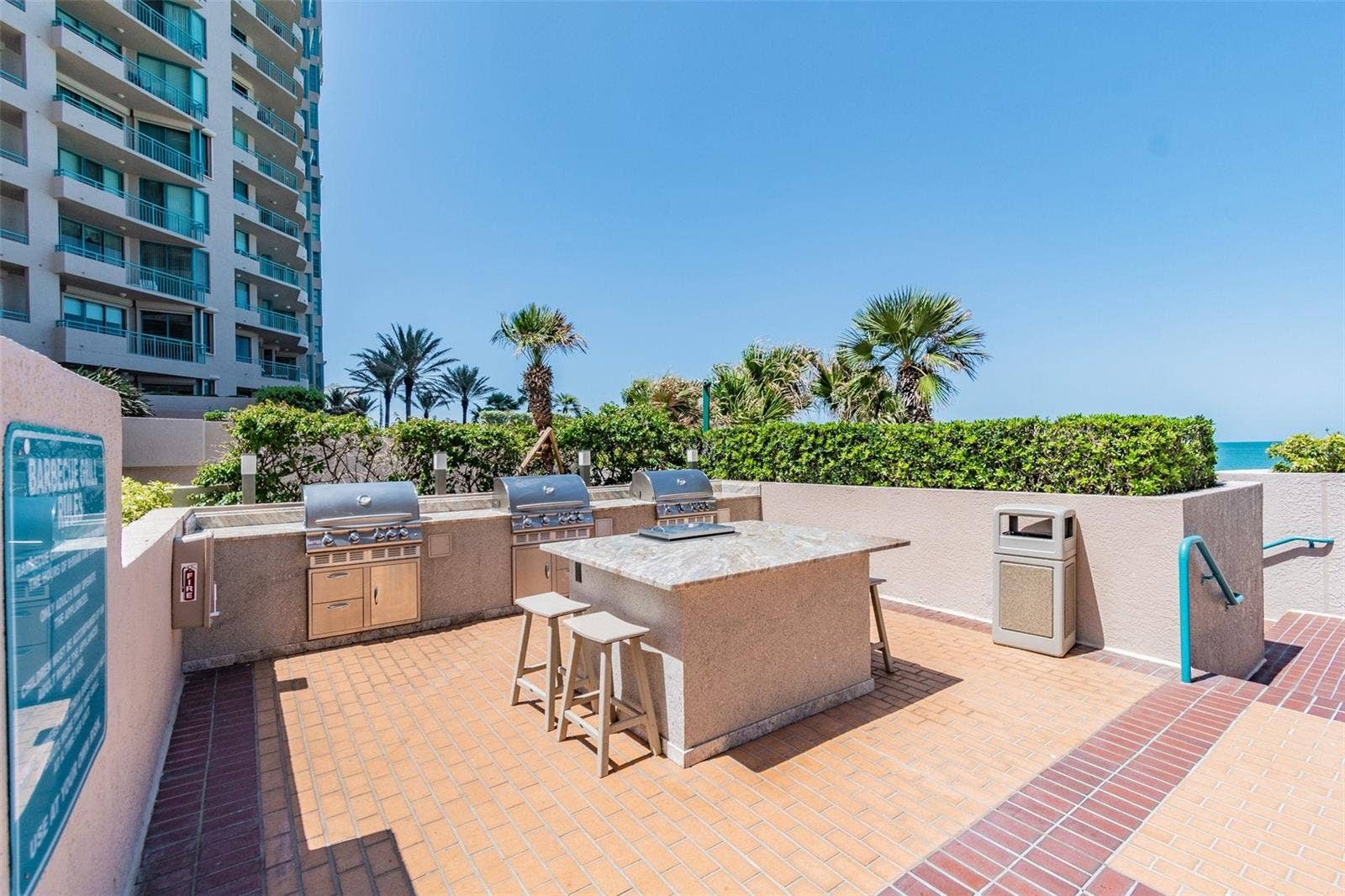 1560 GULF BOULEVARD, #306, Clearwater Beach, FL 33767 Outdoor Grills-Common Area