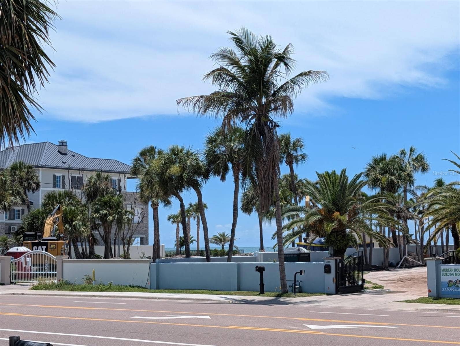941 GULF BOULEVARD, Belleair Beach, FL 33786