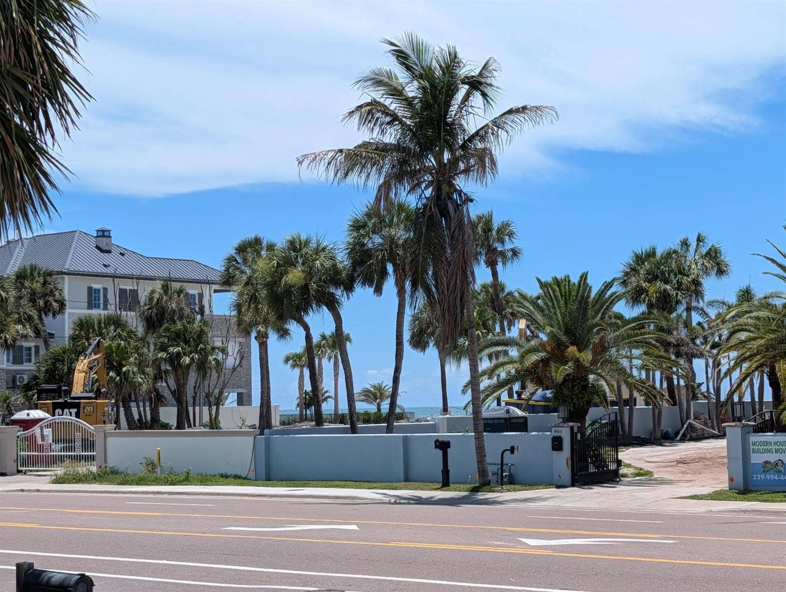 941 GULF BOULEVARD, Belleair Beach, FL 33786