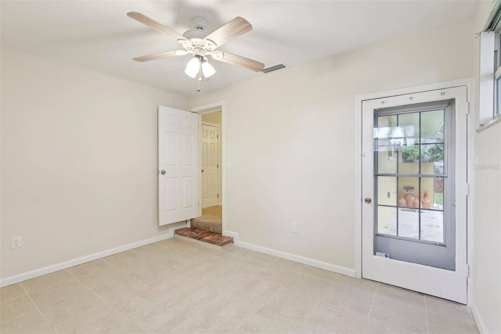 941 GULF BOULEVARD, Belleair Beach, FL 33786