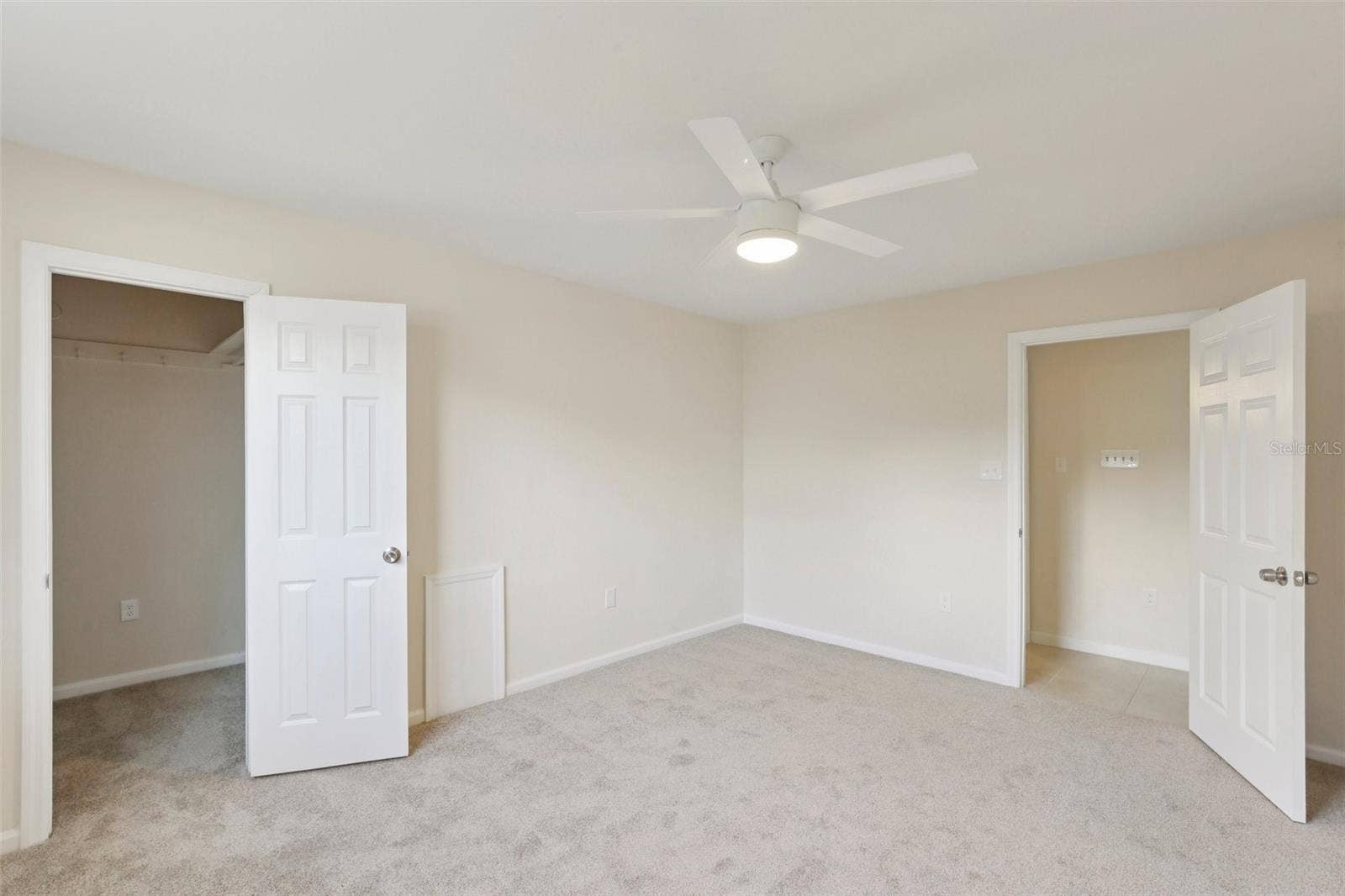 941 GULF BOULEVARD, Belleair Beach, FL 33786