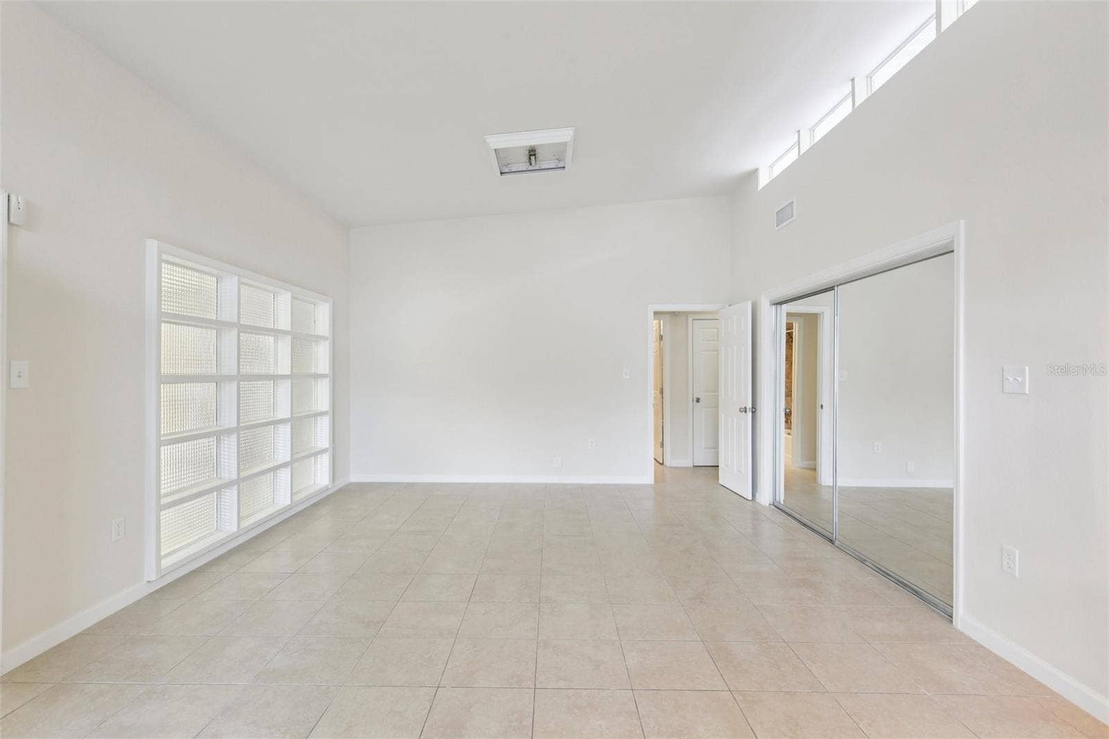 941 GULF BOULEVARD, Belleair Beach, FL 33786