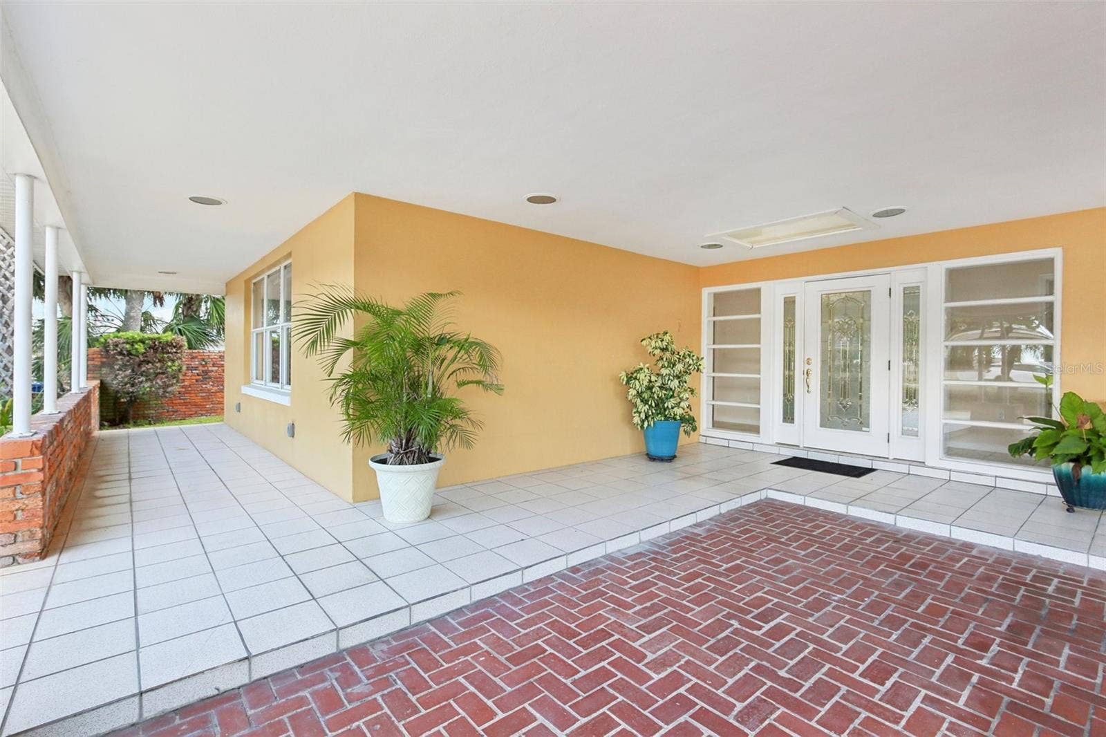 941 GULF BOULEVARD, Belleair Beach, FL 33786