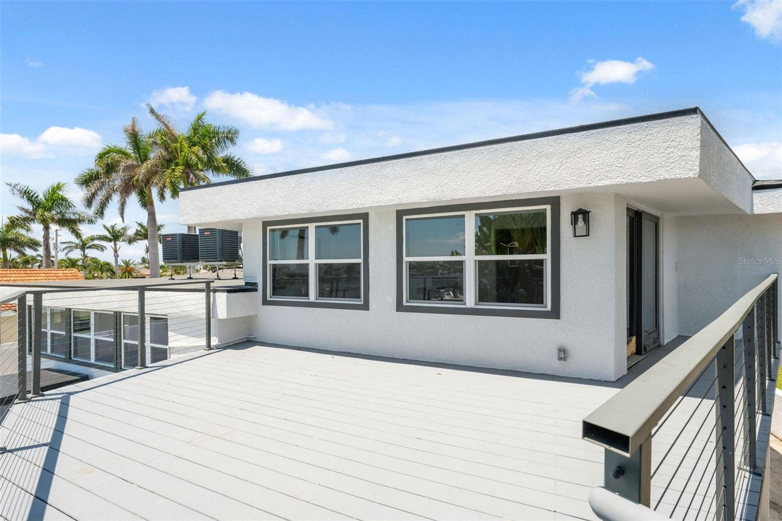 900 79TH STREET S, St Petersburg, FL 33707 Terrace