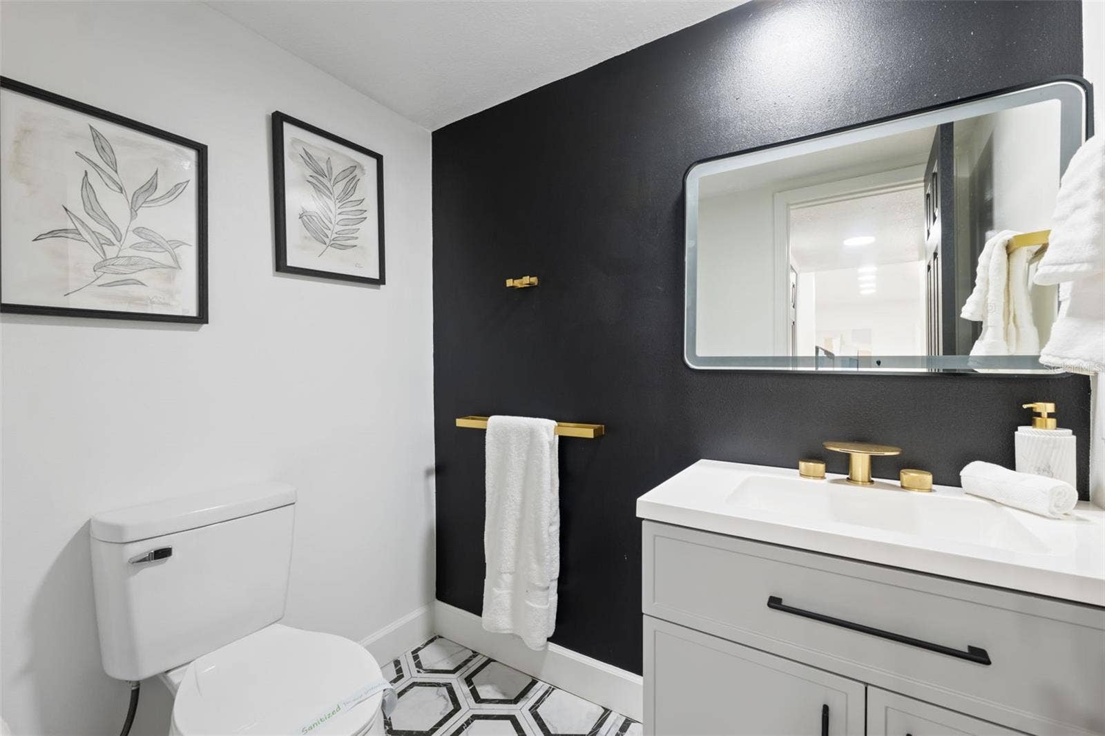 900 79TH STREET S, St Petersburg, FL 33707 900 79TH STREET S, St Petersburg, FL 33707