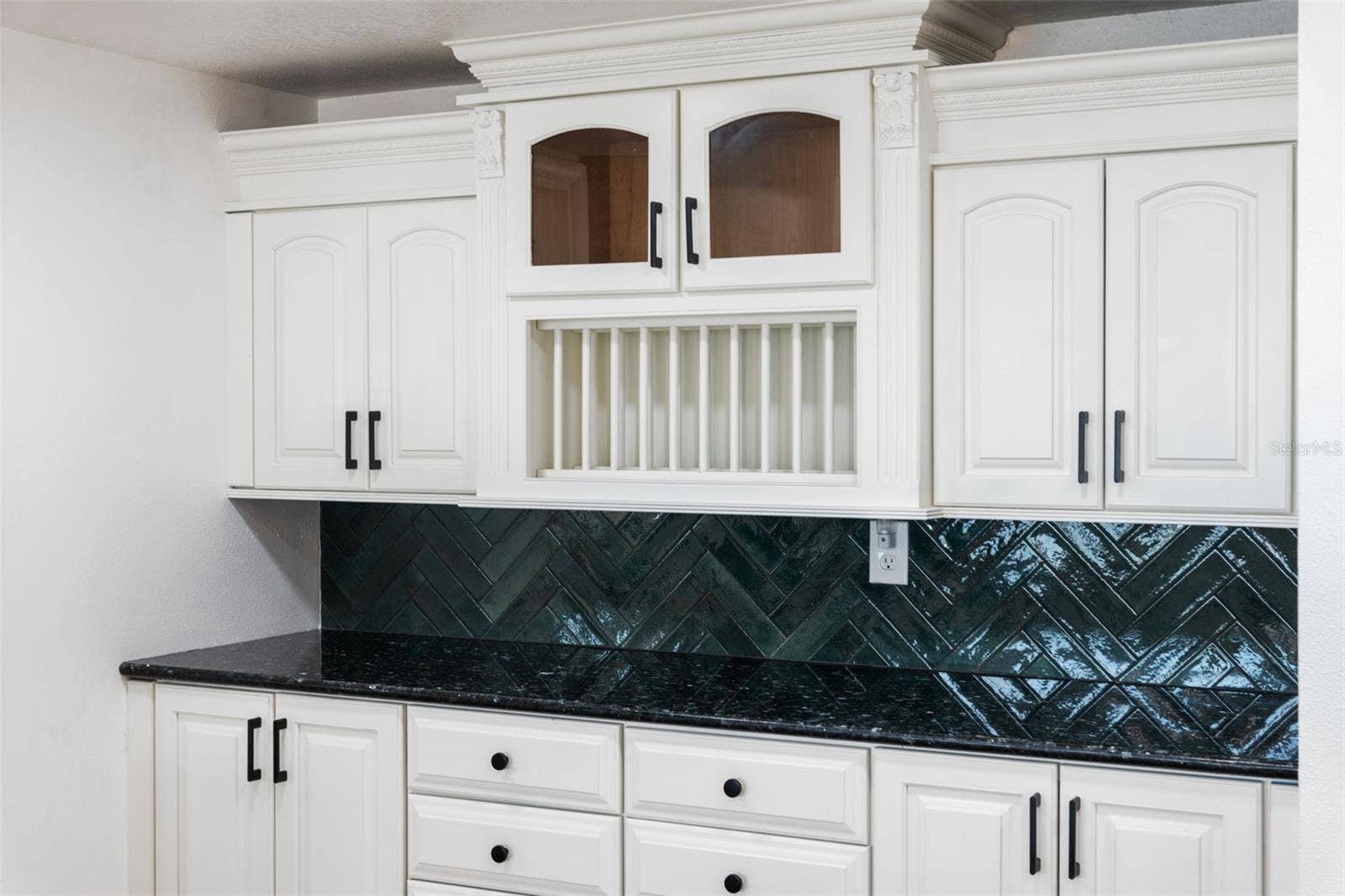 900 79TH STREET S, St Petersburg, FL 33707 900 79TH STREET S, St Petersburg, FL 33707
