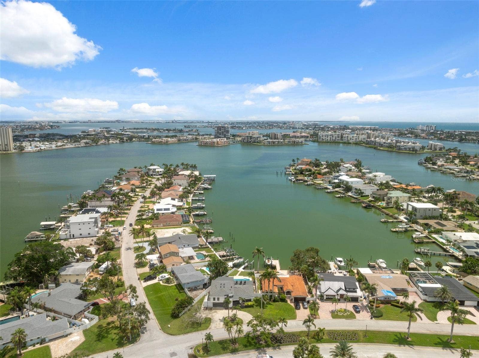 900 79TH STREET S, St Petersburg, FL 33707 Your private island lifestyle