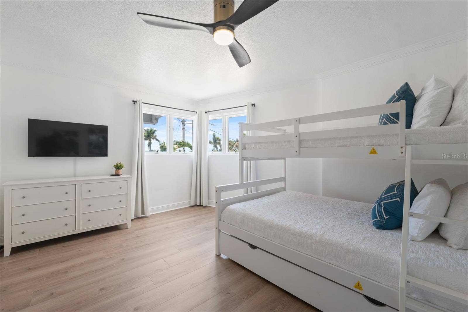 900 79TH STREET S, St Petersburg, FL 33707 Bedroom #3