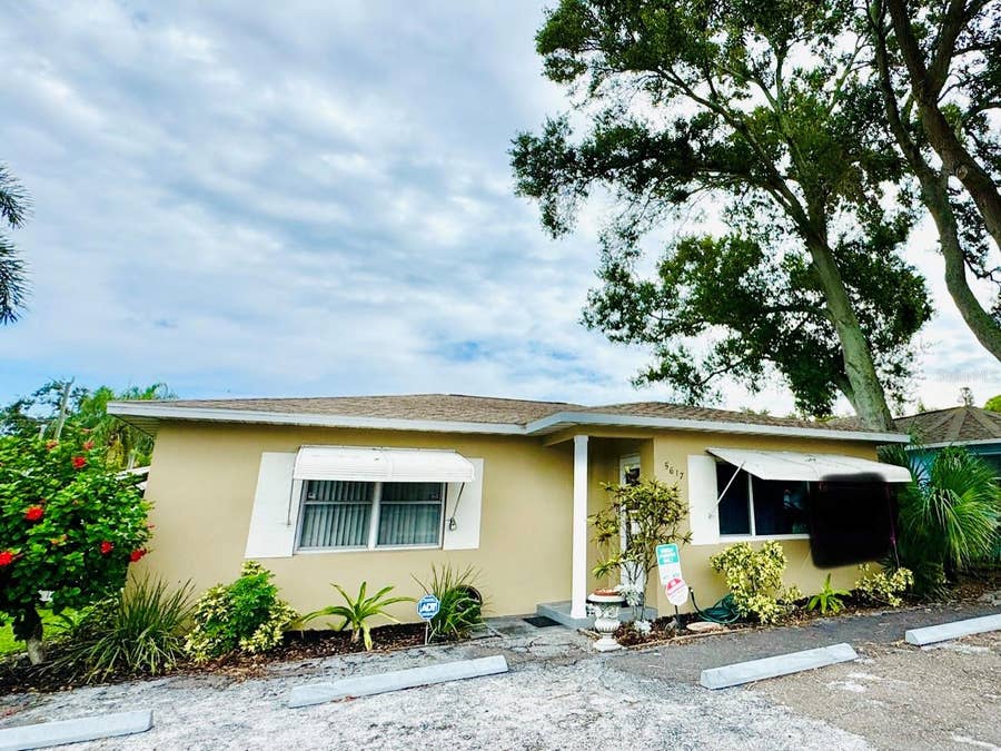 Property photo for 5617 GULFPORT BOULEVARD S, Gulfport, FL