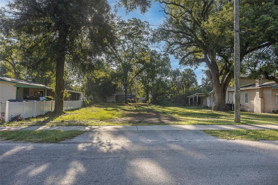 Property photo for 8409 N MULBERRY STREET, Tampa, FL