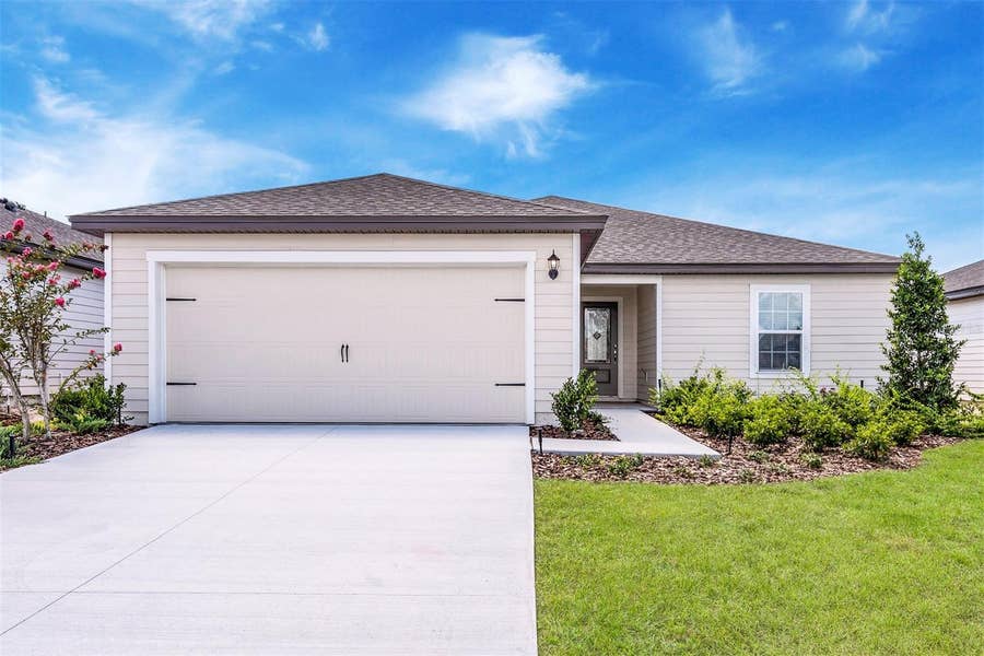 Property photo for 40 PRESIDENTIAL LANE, Palm Coast, FL