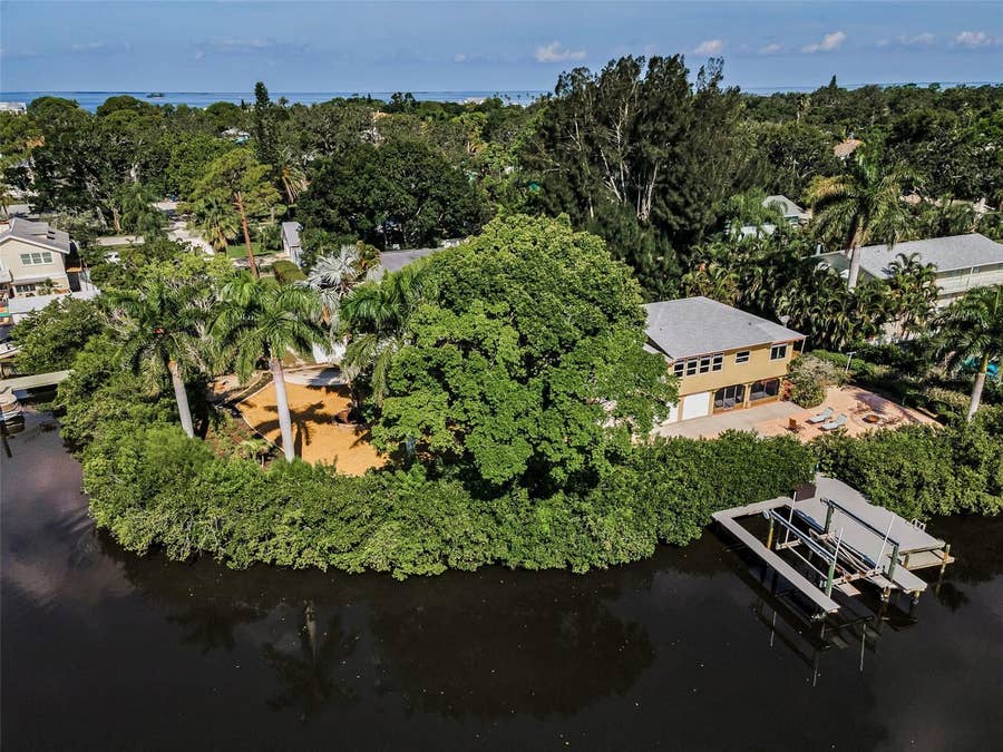 Property photo for 378 TENNESSEE AVENUE, Crystal Beach, FL