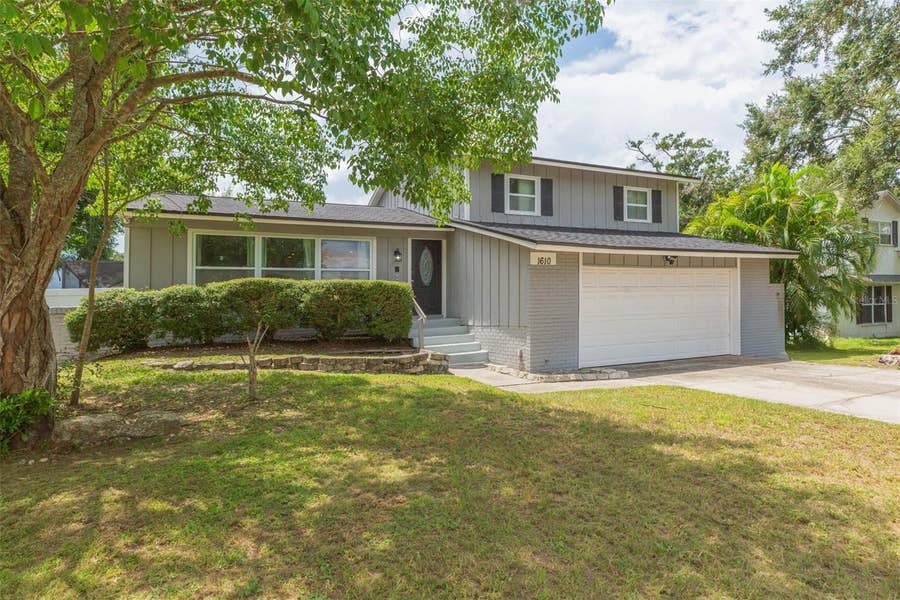 Property photo for 1610 BURNING TREE LANE, Brandon, FL