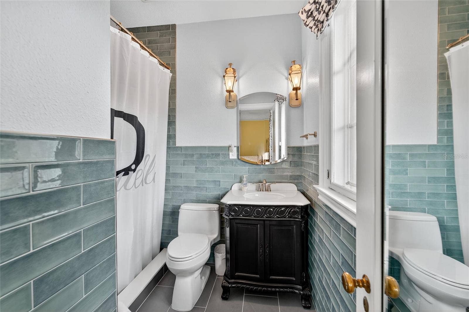 301 CASPIAN STREET, Tampa, FL 33606 301 CASPIAN STREET, Tampa, FL 33606