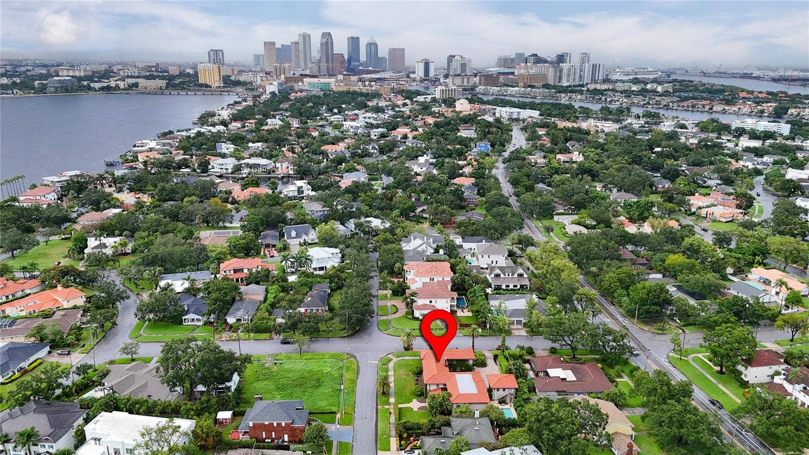 301 CASPIAN STREET, Tampa, FL 33606 301 CASPIAN STREET, Tampa, FL 33606