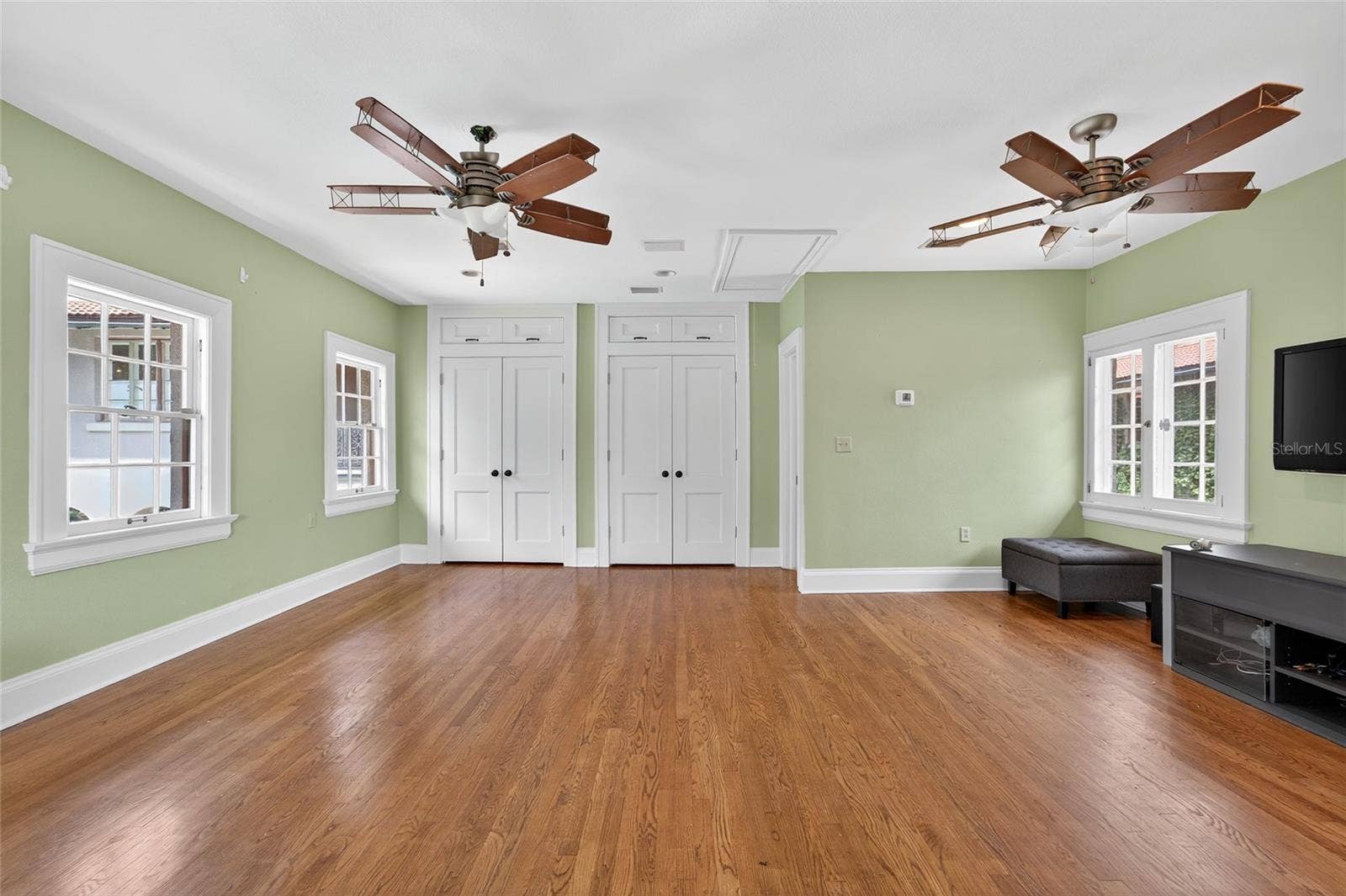 301 CASPIAN STREET, Tampa, FL 33606 301 CASPIAN STREET, Tampa, FL 33606