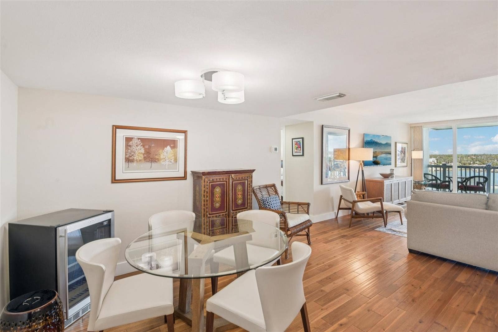 500 TREASURE ISLAND CAUSEWAY, #711, Treasure Island, FL 33706 500 TREASURE ISLAND CAUSEWAY, #711, Treasure Island, FL 33706