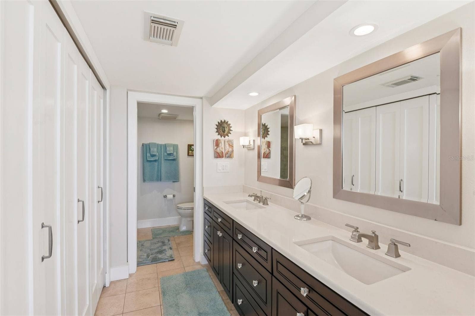 500 TREASURE ISLAND CAUSEWAY, #711, Treasure Island, FL 33706 500 TREASURE ISLAND CAUSEWAY, #711, Treasure Island, FL 33706