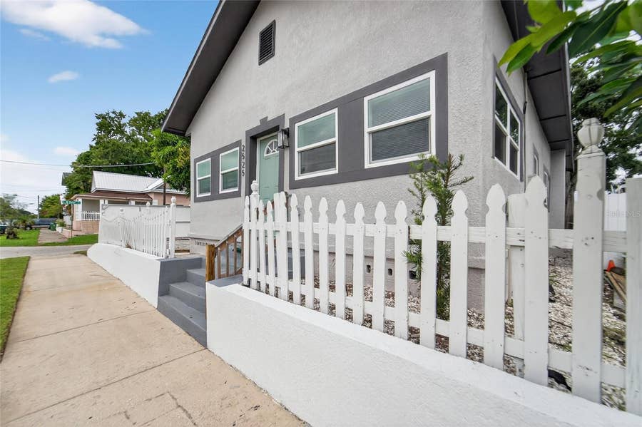 Property photo for 2525 W BEACH STREET, Tampa, FL