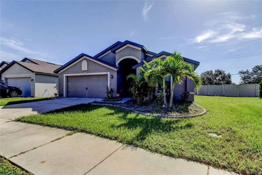 Property photo for 1739 CHATHAM GREEN CIRCLE, Ruskin, FL