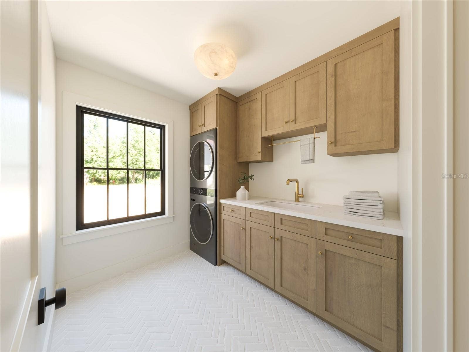 124 N MILLER ROAD, Valrico, FL 33594 Laundry Room
