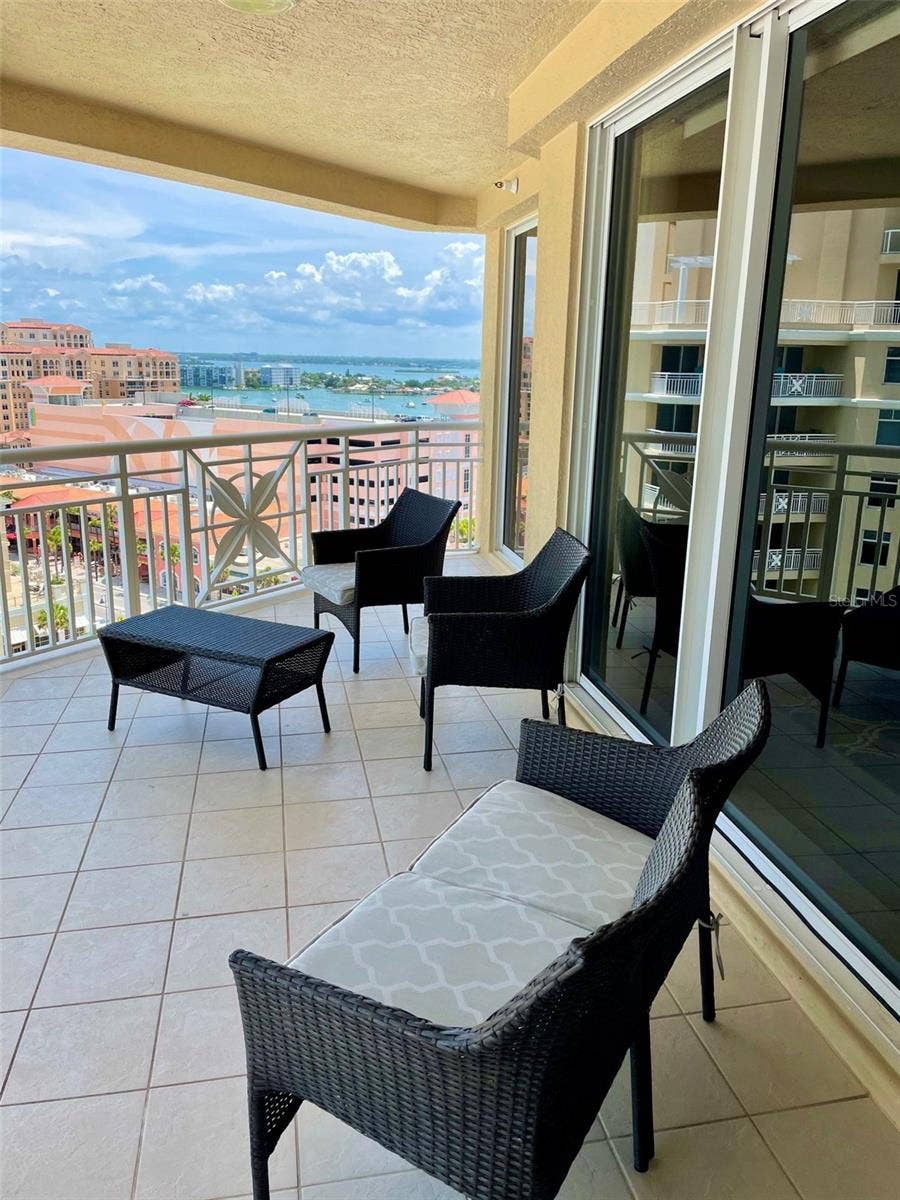 10 PAPAYA STREET, #1204, Clearwater, FL 33767 10 PAPAYA STREET, #1204, Clearwater, FL 33767