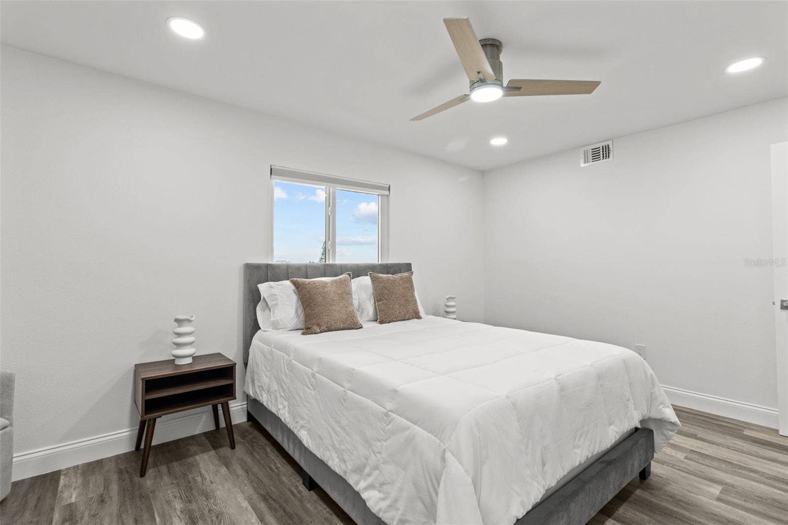 14950 GULF BOULEVARD, #503, Madeira Beach, FL 33708