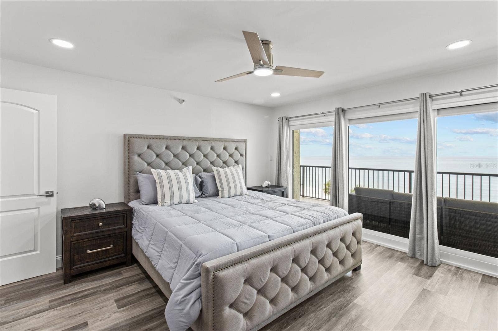 14950 GULF BOULEVARD, #503, Madeira Beach, FL 33708