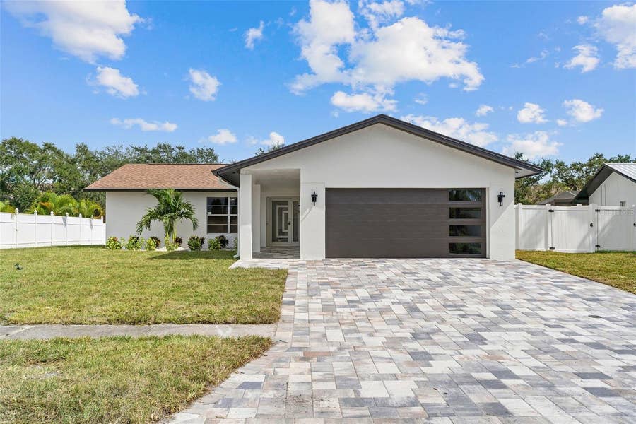 Property photo for 5811 IMPERIAL KEY, Tampa, FL
