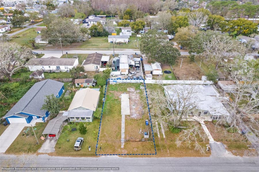 Property photo for 12912 CAMBRIDGE AVENUE, Tampa, FL