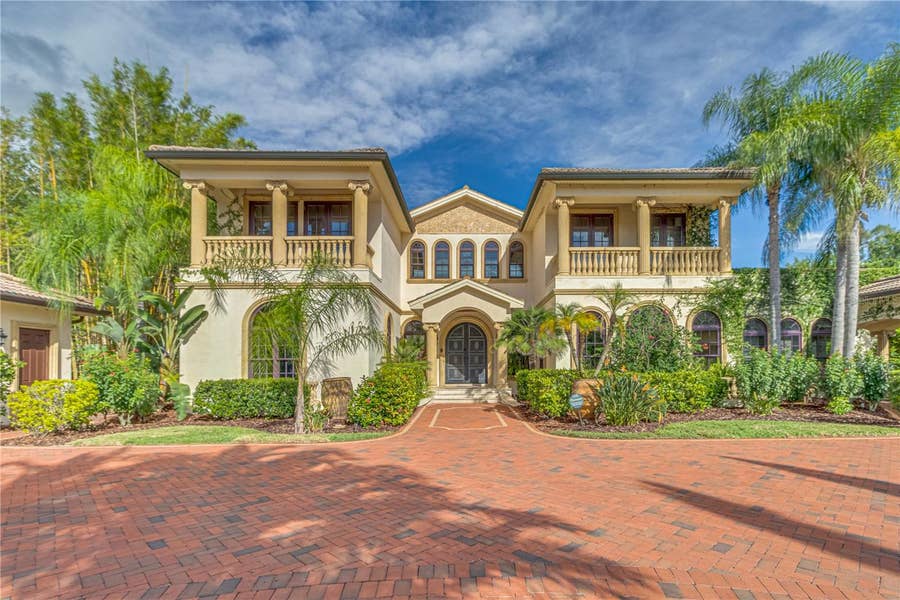 Property photo for 117 BELLAMERE PALMS COURT, Lutz, FL