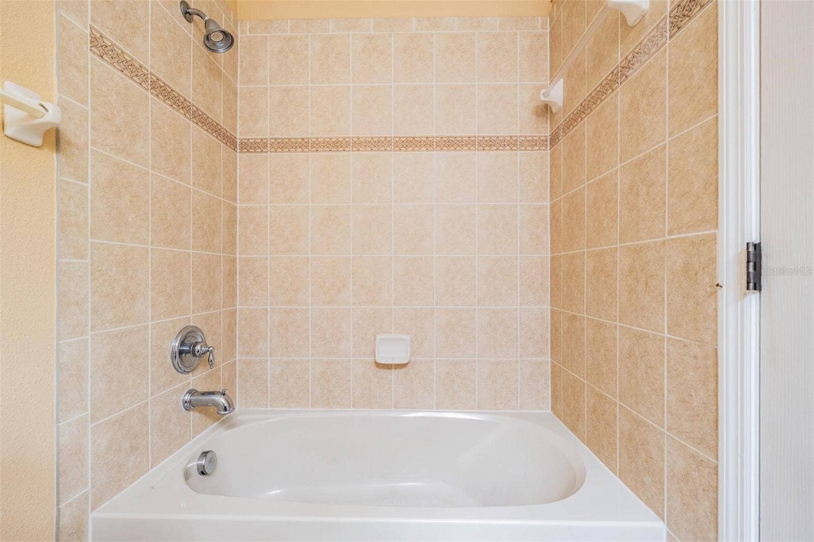 456 OAK LANDING BOULEVARD, Mulberry, FL 33860 456 OAK LANDING BOULEVARD, Mulberry, FL 33860
