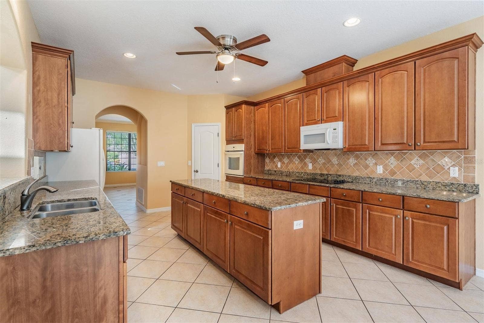 456 OAK LANDING BOULEVARD, Mulberry, FL 33860 456 OAK LANDING BOULEVARD, Mulberry, FL 33860