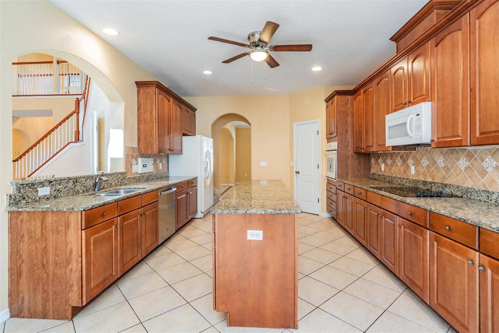 456 OAK LANDING BOULEVARD, Mulberry, FL 33860 456 OAK LANDING BOULEVARD, Mulberry, FL 33860