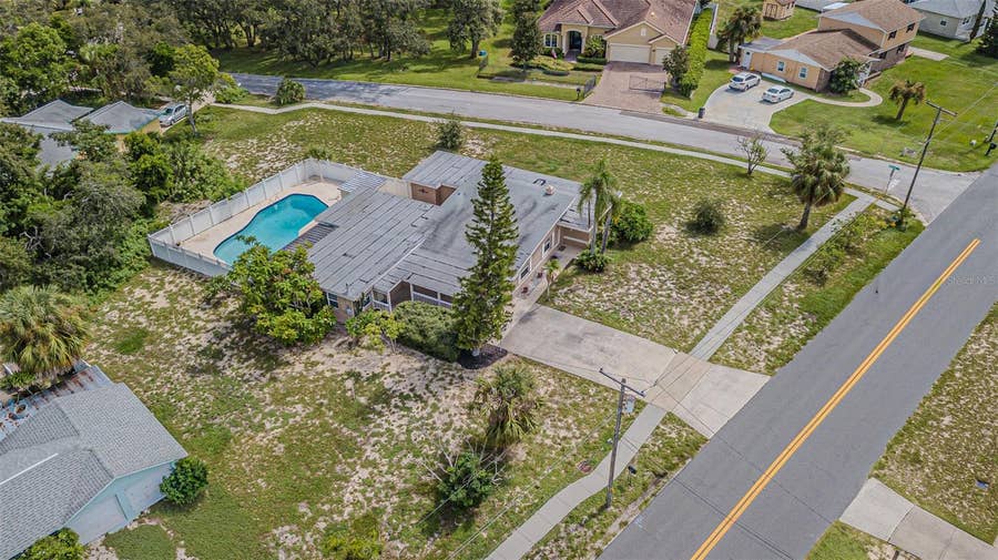 Property photo for 912 RIVERSIDE DRIVE, Tarpon Springs, FL