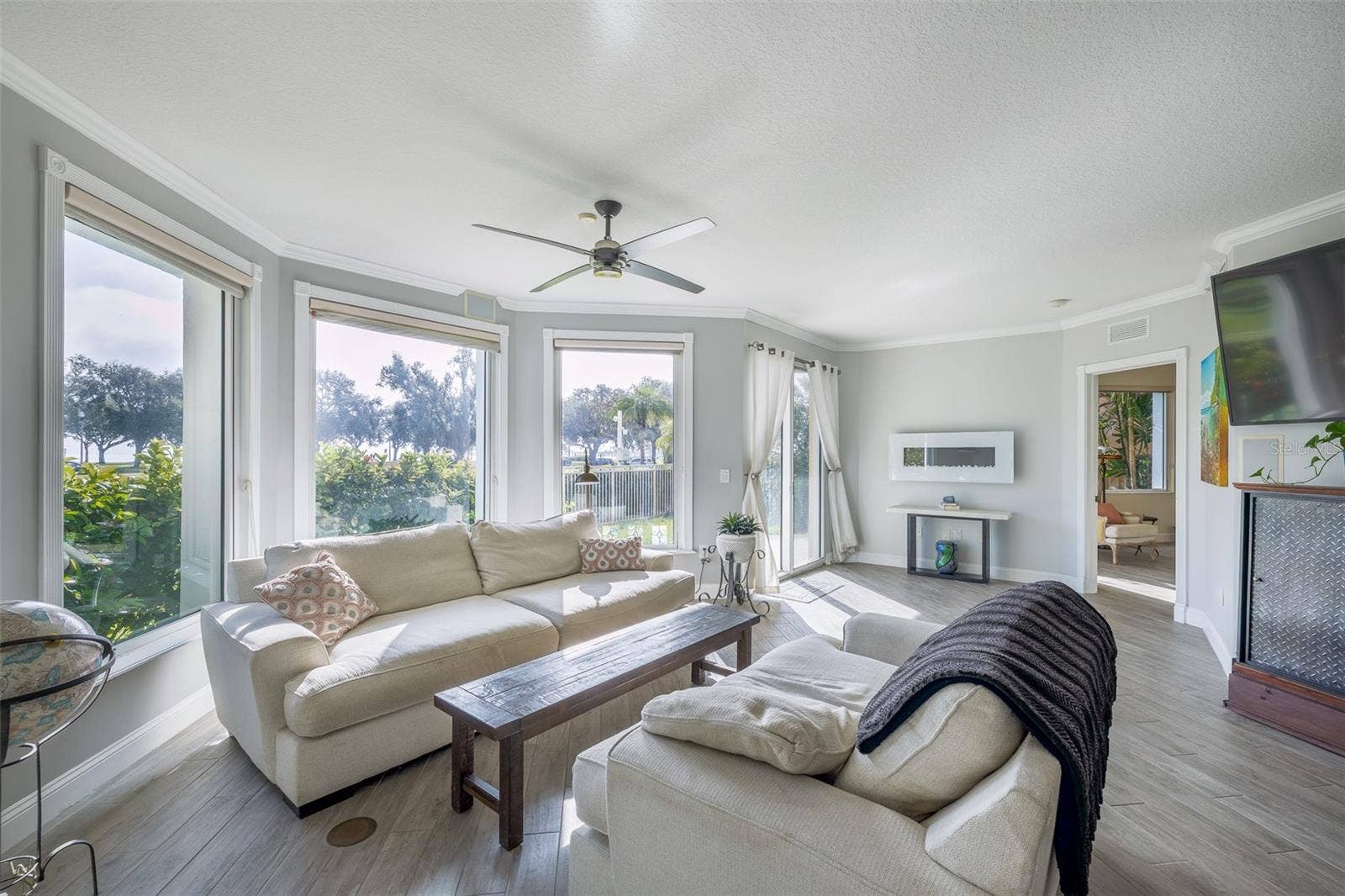 555 5TH AVENUE NE, #183, St Petersburg, FL 33701 555 5TH AVENUE NE, #183, St Petersburg, FL 33701