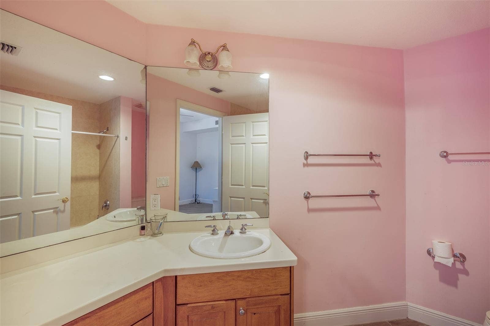 555 5TH AVENUE NE, #183, St Petersburg, FL 33701 Bedroom 2 bathroom