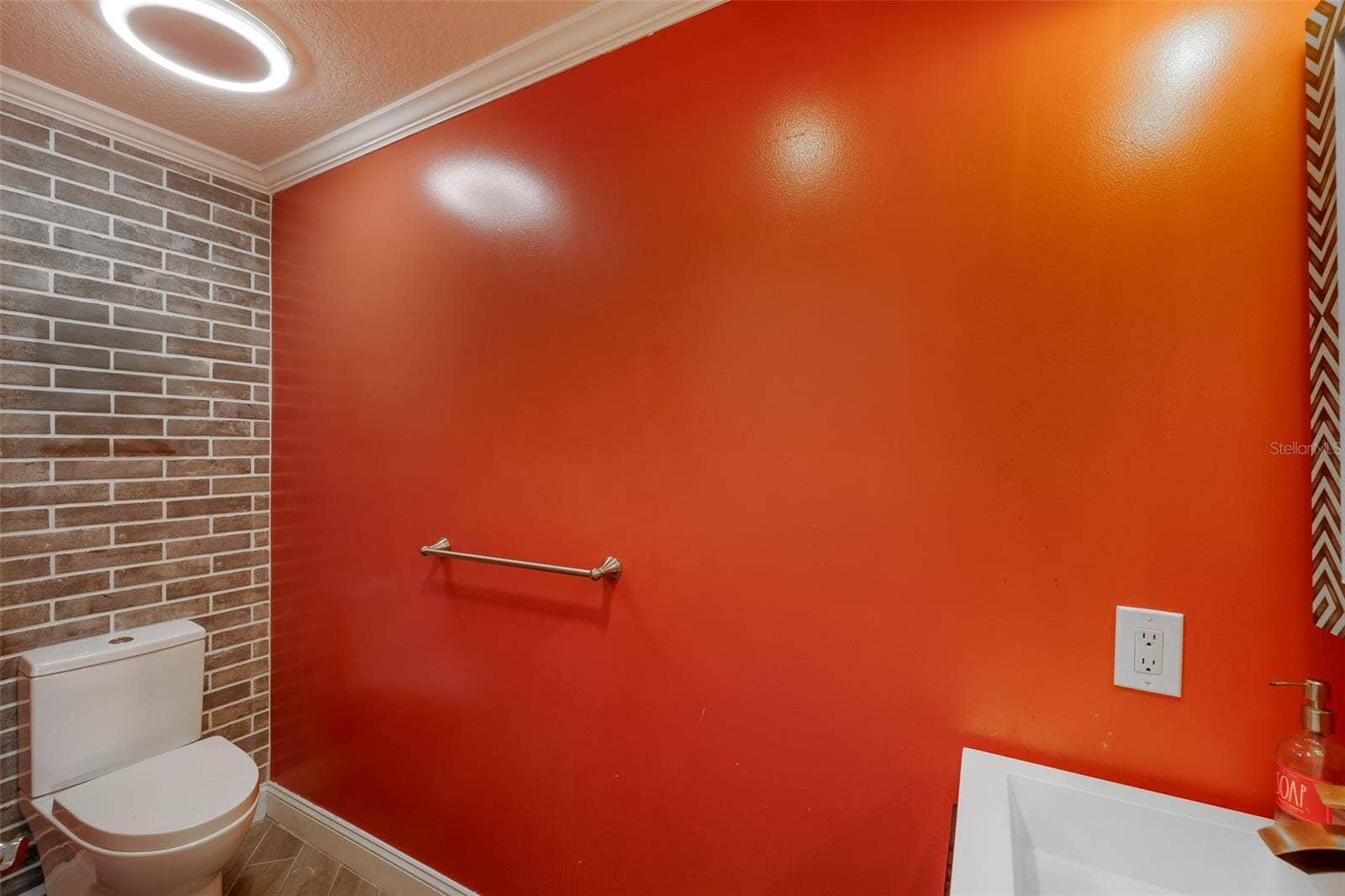 555 5TH AVENUE NE, #183, St Petersburg, FL 33701 555 5TH AVENUE NE, #183, St Petersburg, FL 33701