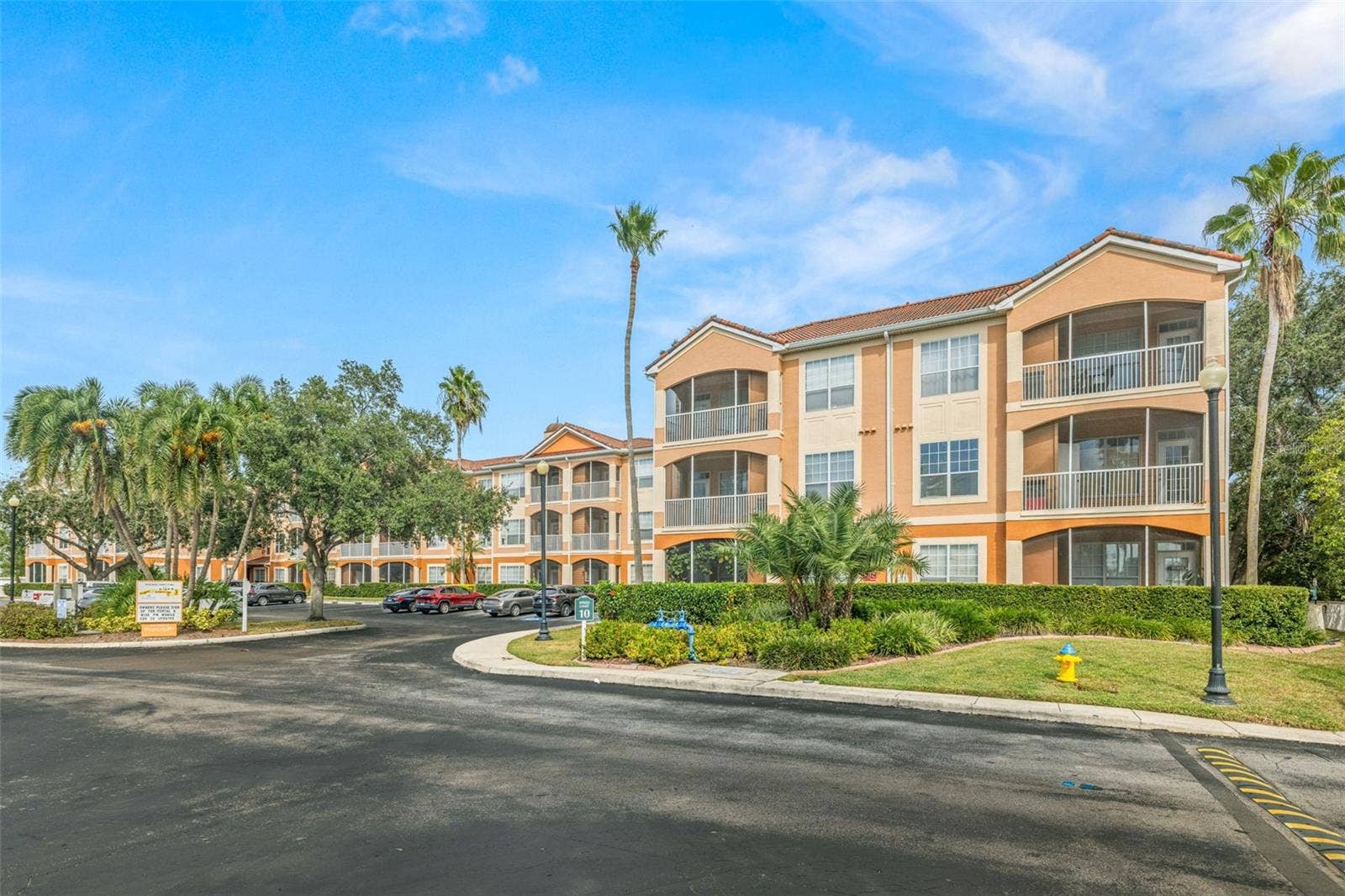 5000 CULBREATH KEY WAY, #1-205, Tampa, FL 33611 5000 CULBREATH KEY WAY, #1-205, Tampa, FL 33611