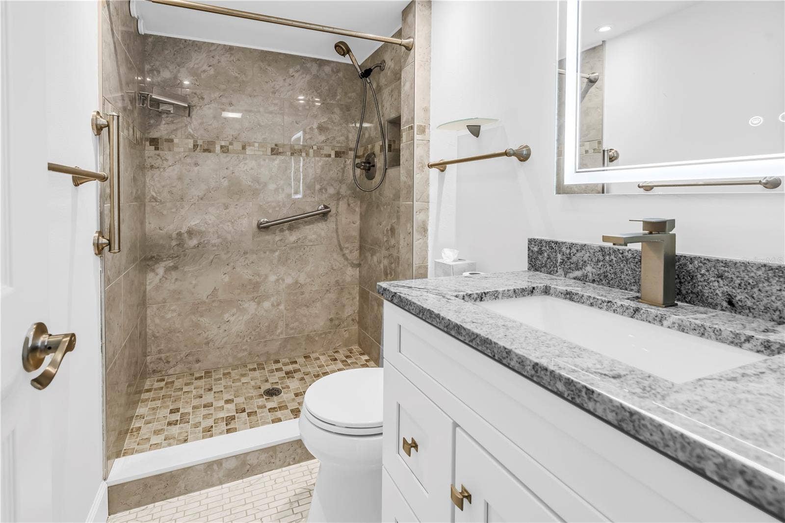 4455 DUHME ROAD, #109, St Petersburg, FL 33708 4455 DUHME ROAD, #109, St Petersburg, FL 33708