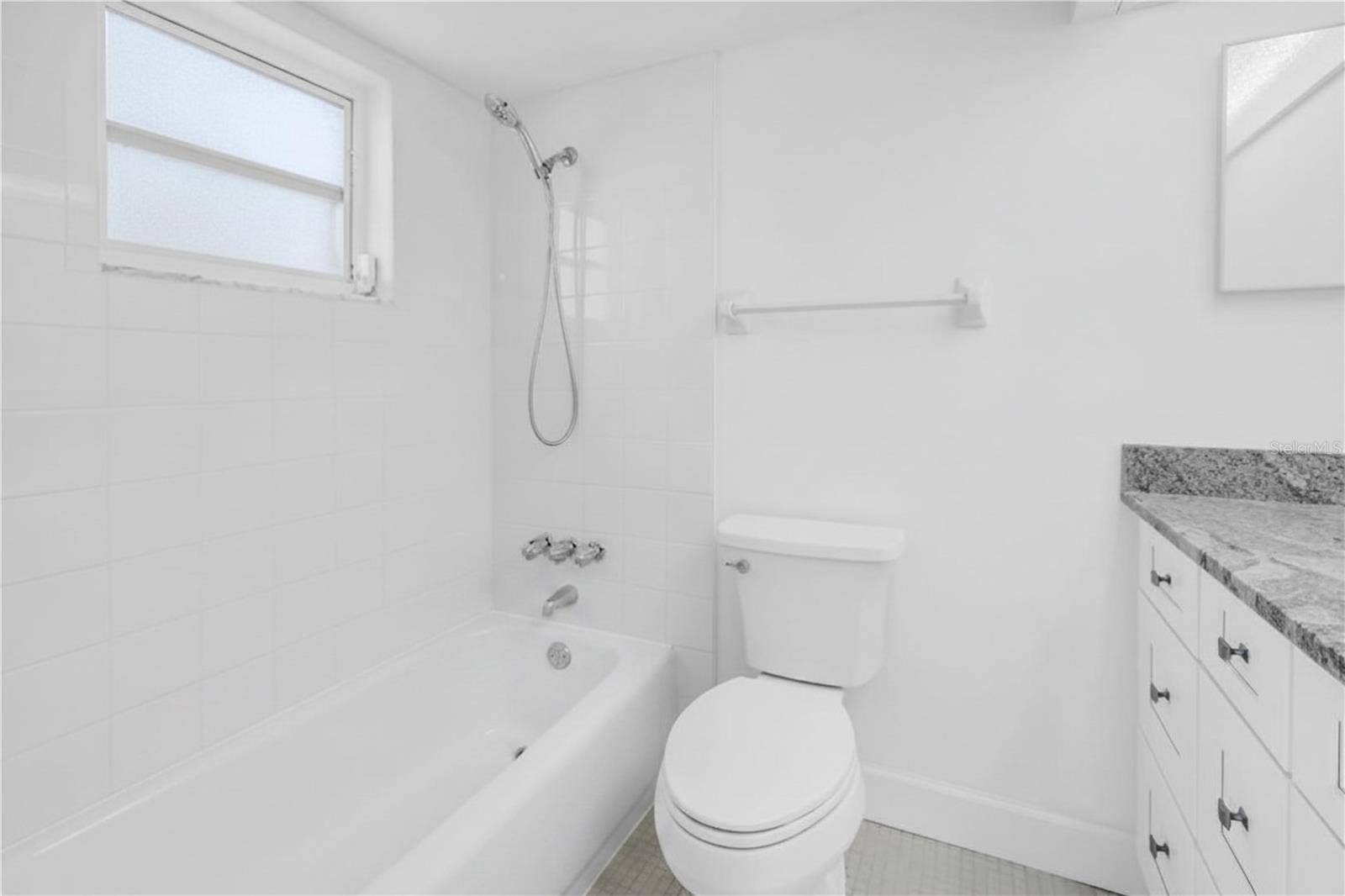 4455 DUHME ROAD, #109, St Petersburg, FL 33708 Master bath