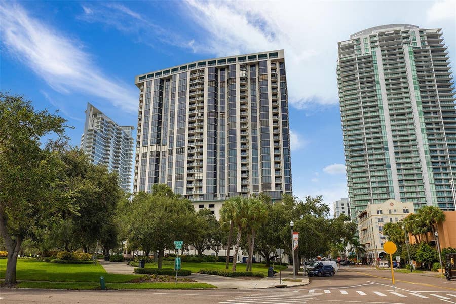 Property photo for 1 BEACH DRIVE SE, #2710, St Petersburg, FL