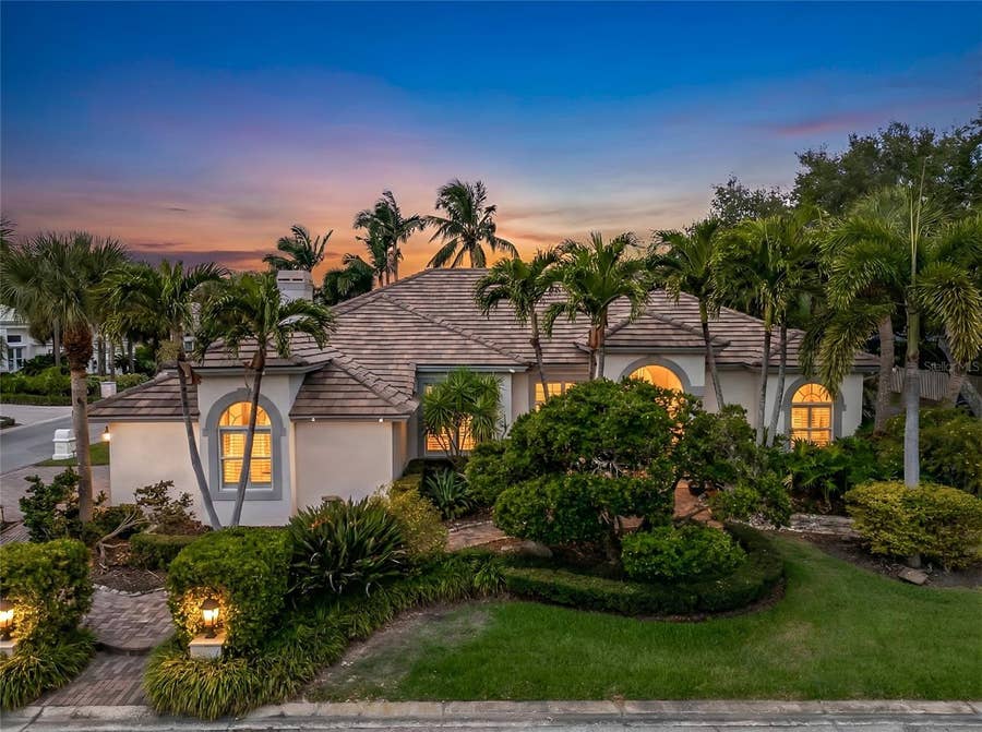 Property photo for 777 CATTAIL COURT NE, St Petersburg, FL