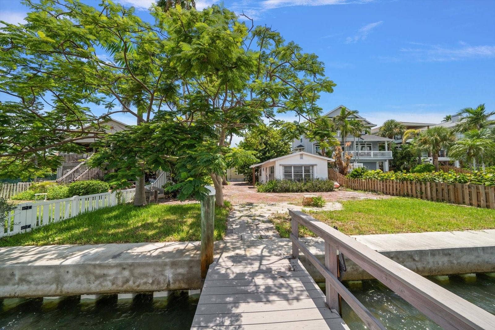 8405 BAYSHORE DRIVE, Treasure Island, FL 33706 8405 BAYSHORE DRIVE, Treasure Island, FL 33706